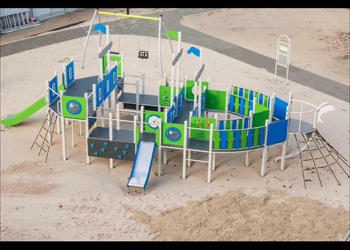 Holenderski Feniks アパート